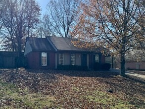 Building Photo - 4289 Brighton Dr