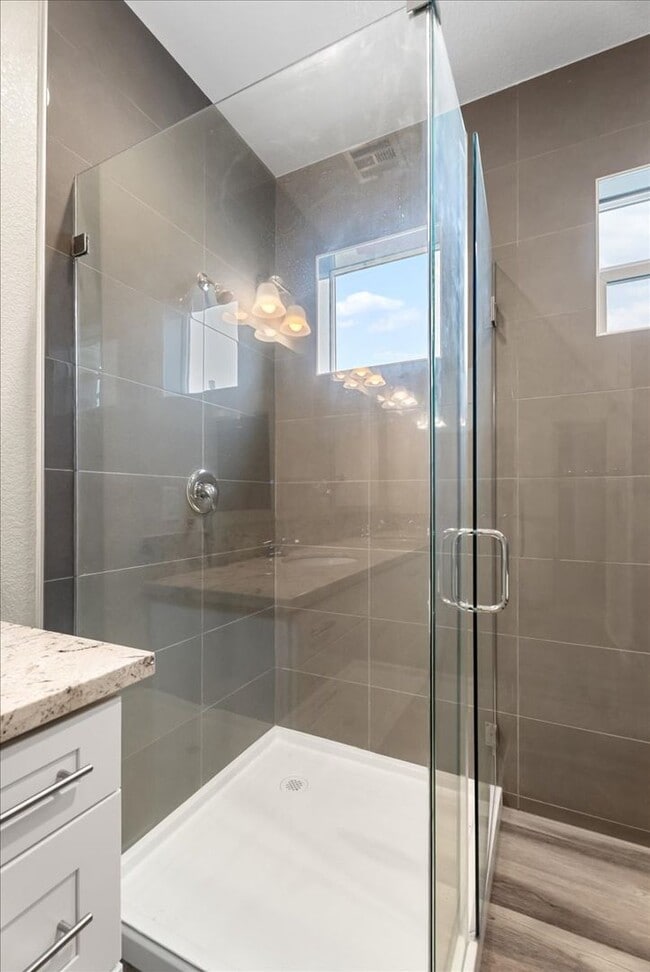 Building Photo - 6200 Fowler Ave