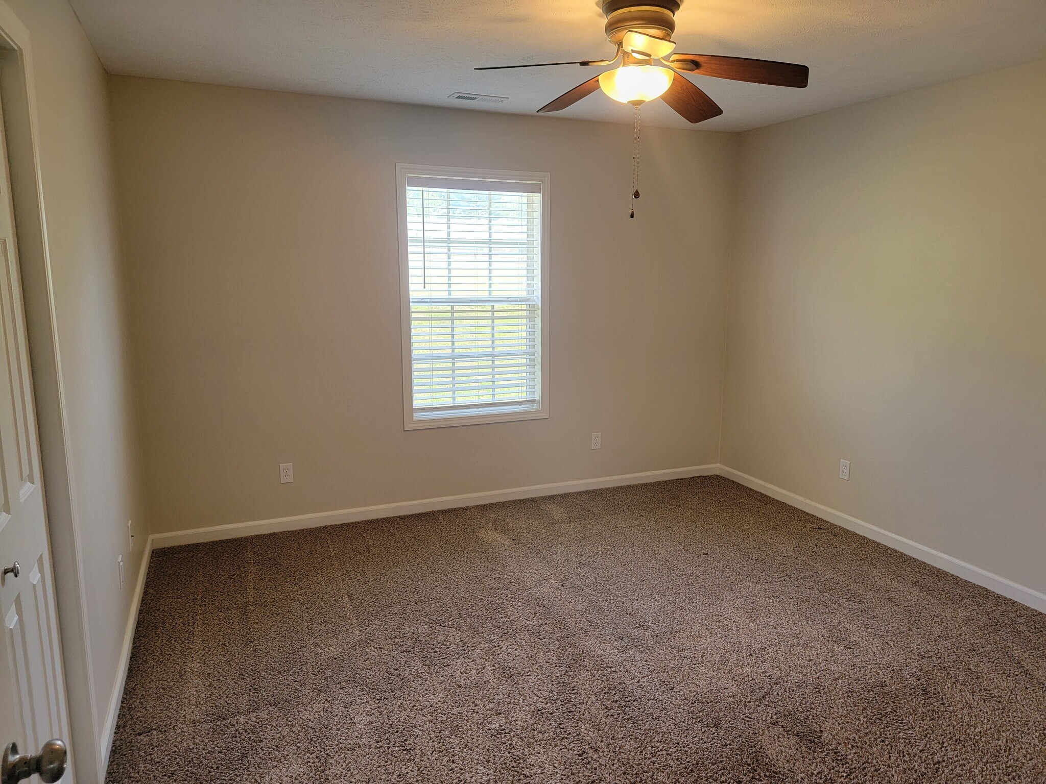 Building Photo - 6722 Boston Dr