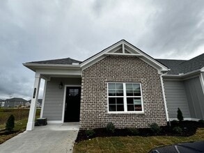 Building Photo - *COMING SOON* New 2 Bed 2 Bath townhouse