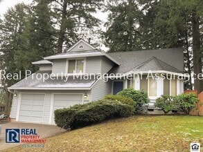 Building Photo - 15520 SW Breccia Dr