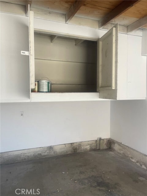 Building Photo - 3703 S Country Oaks Loop