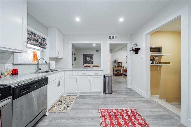 Building Photo - 3211 Crest Ridge Dr