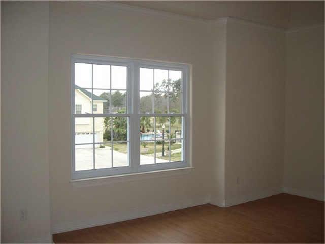 Building Photo - 16020 Fountainview Dr