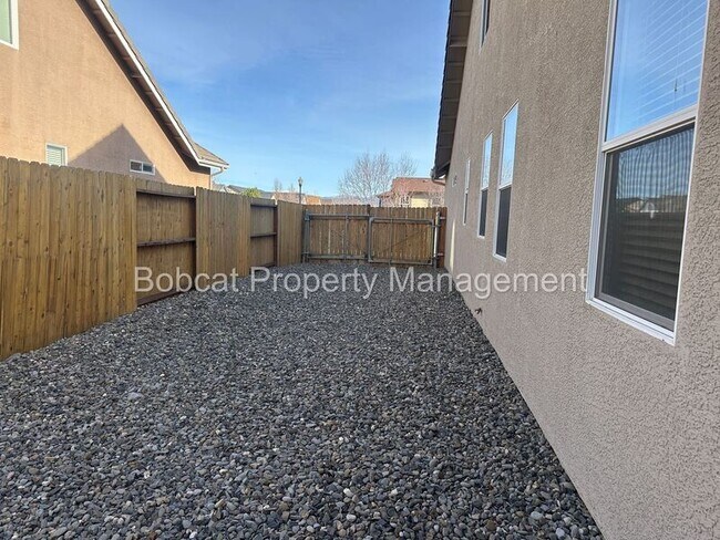 Building Photo - 1108 Fiore Ct