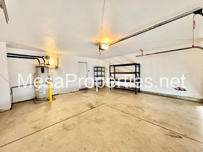 Building Photo - 16486 Salinas St