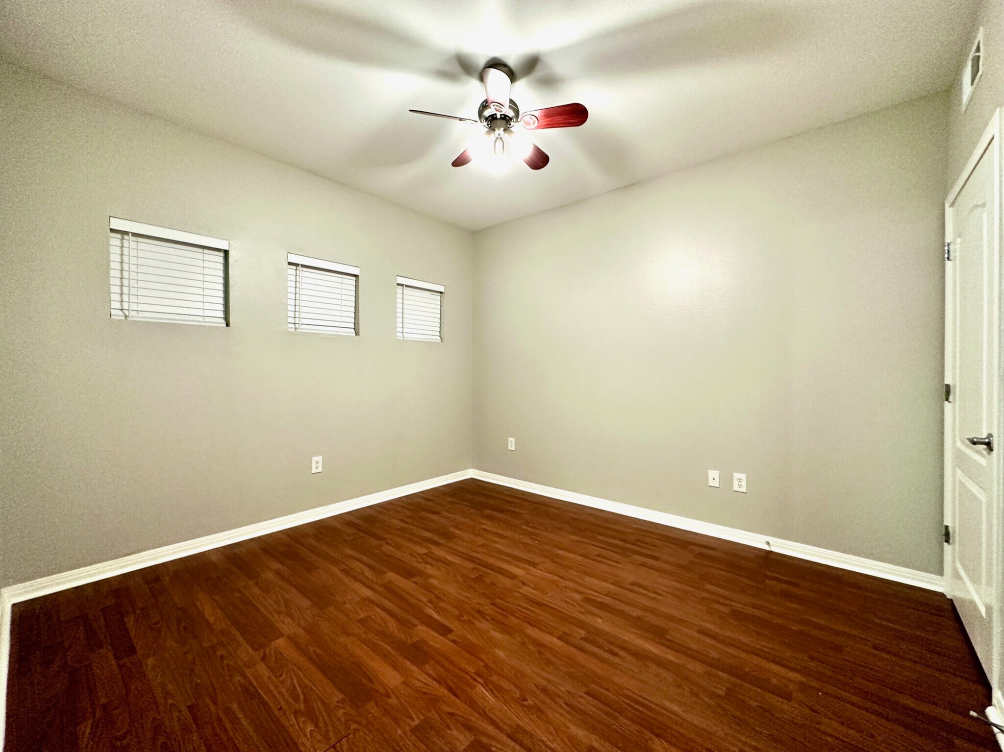 Building Photo - 2505 San Gabriel