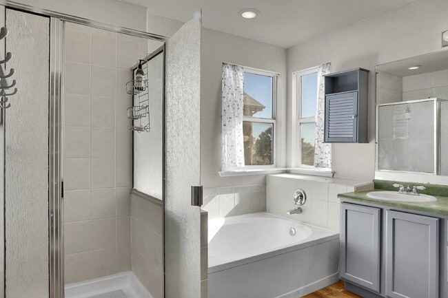 Building Photo - $2,545.00, 4 bed, 3.5 bath, located in Colorado Springs with upgrades