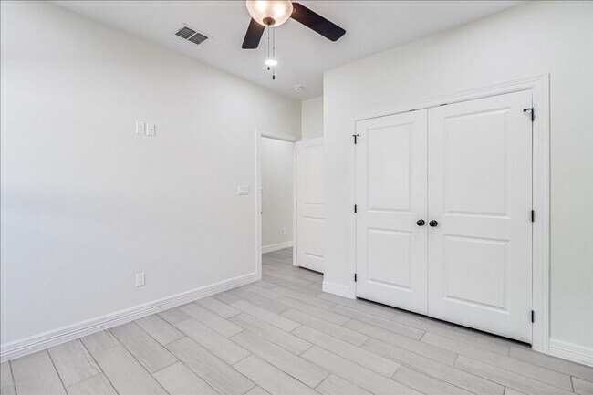 Building Photo - 4126 Azali Dr