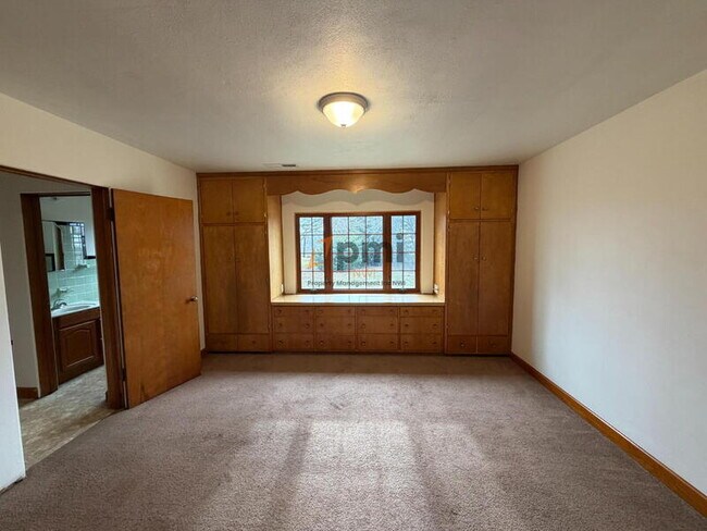 Building Photo - 13403 223rd Ave