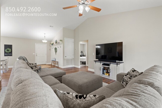 Building Photo - 12960 Westfield Loop