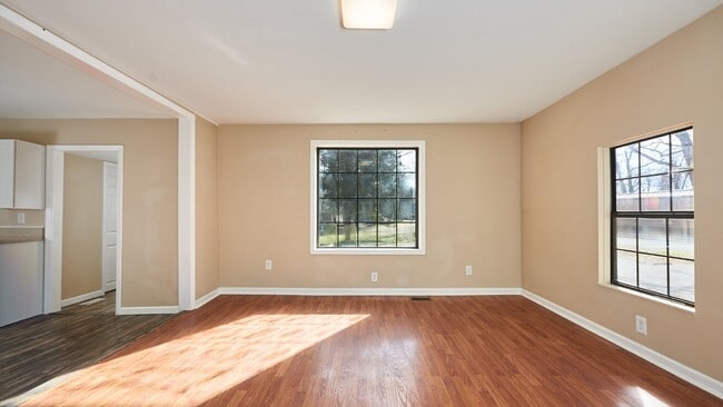 Building Photo - Coming Soon: 3BR, 2BA house in the county.