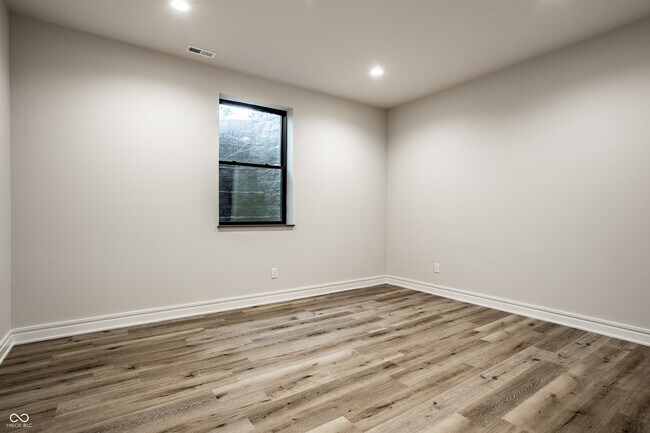 Building Photo - 4292 Alderborough Way