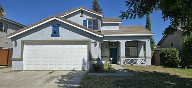 Building Photo - Weston Ranch 4 Bedroom 3 Bathroom Home