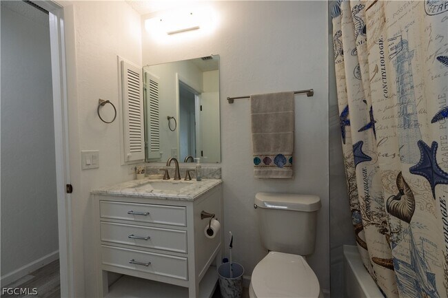 Building Photo - 1420 Academy Blvd