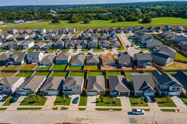 Building Photo - 3407 Brushy Marsh Dr