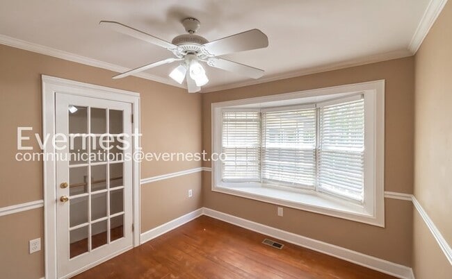 Building Photo - 5207 Evitt St