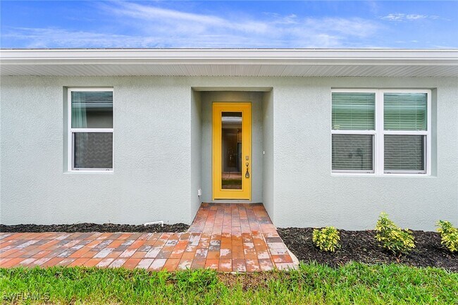 Building Photo - 1057 Tranquil Brk Dr
