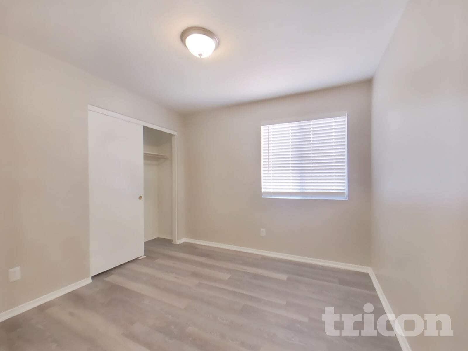 Building Photo - 8363 W Audrey Ln