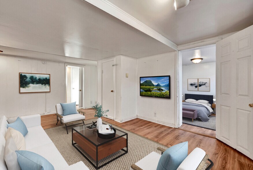 Building Photo - 224 Crest St