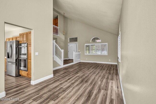 Building Photo - 6490 Brookview Cir