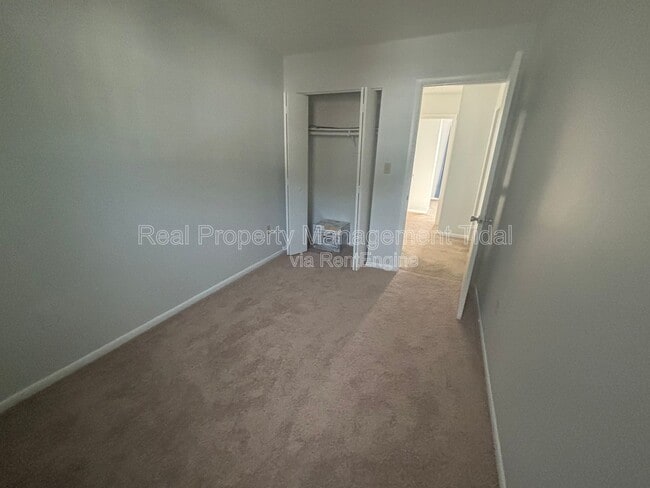 Building Photo - 12714 Woodside Ln
