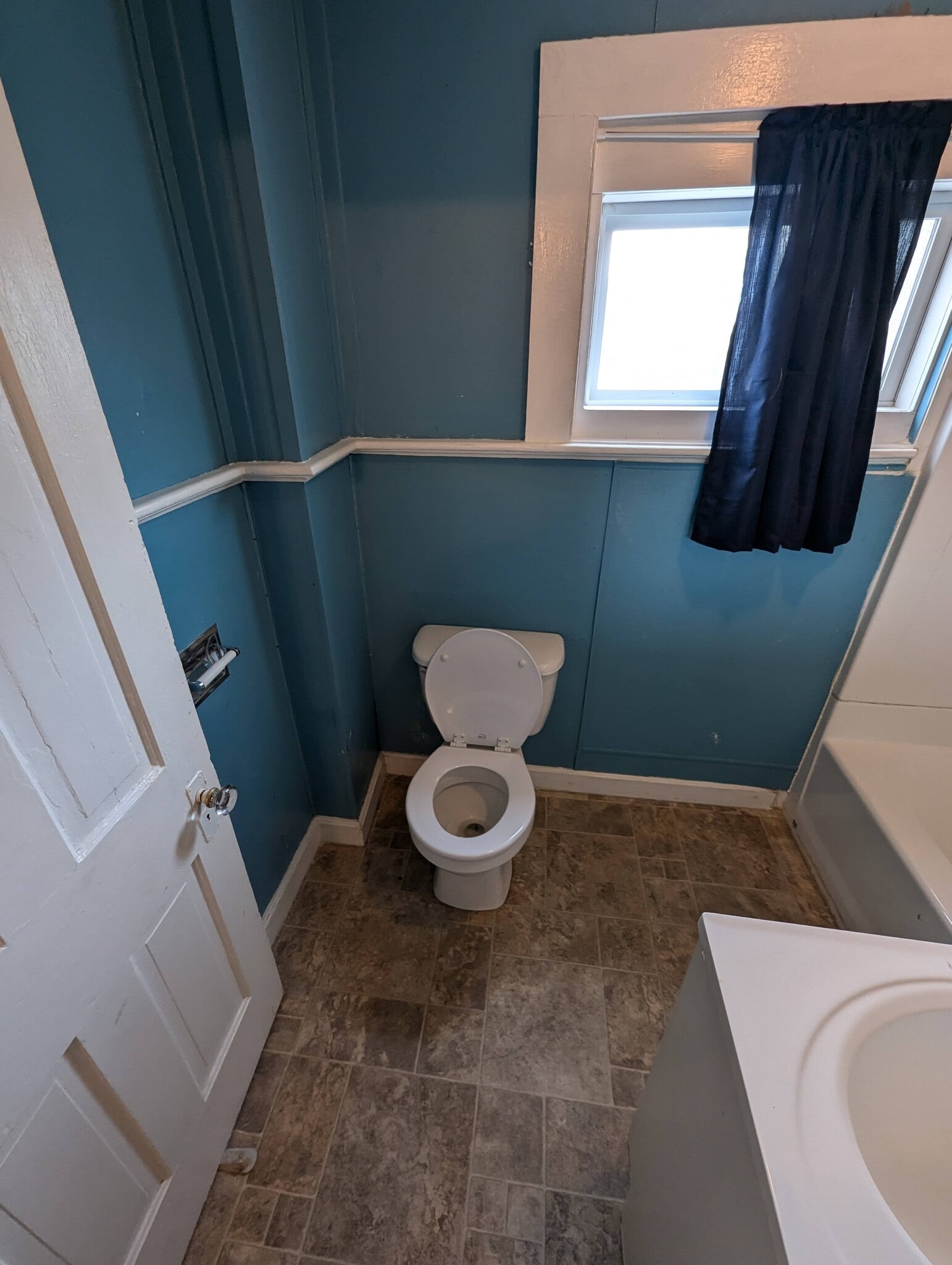 Building Photo - 22 Charlotte Ave