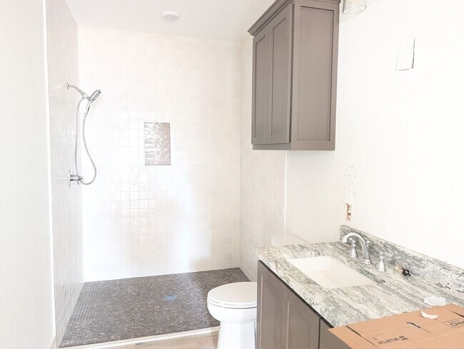 Building Photo - New Construction Home in Pleasant Grove for Rent!