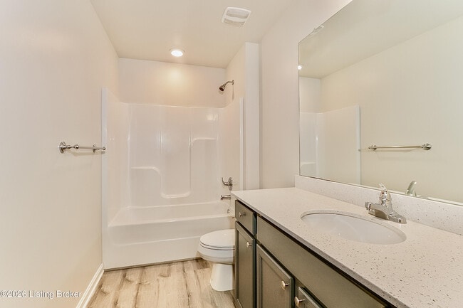 Building Photo - 8426 Gateway Run Rd