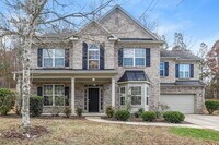 Building Photo - 5432 The Vyne Ave