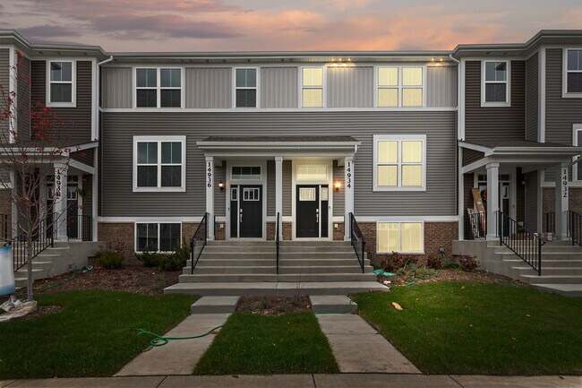 Primary Photo - 14942 Dyer Ln