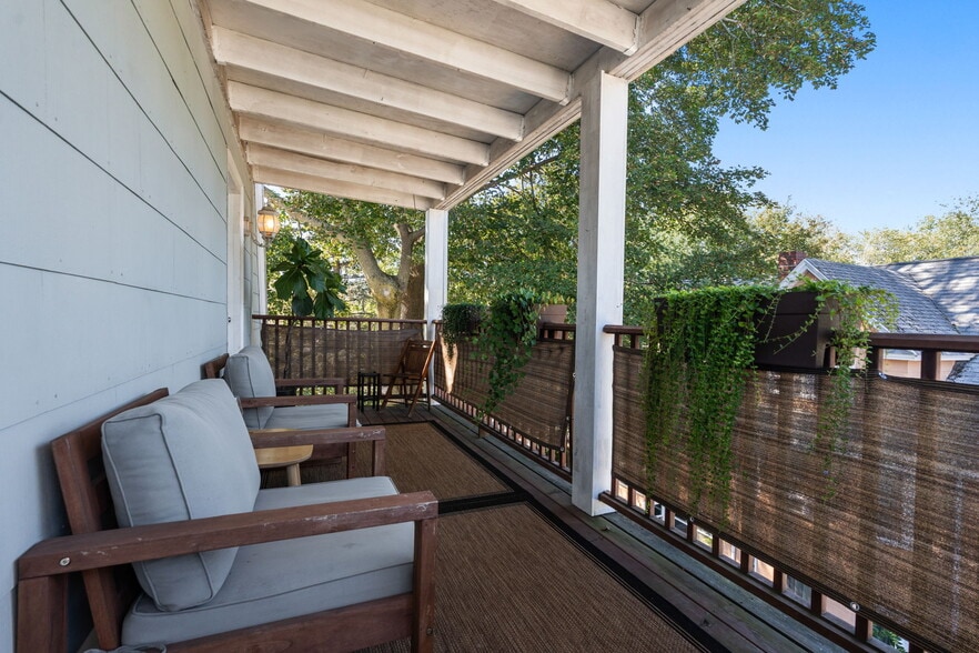 Building Photo - 22 S Walter St