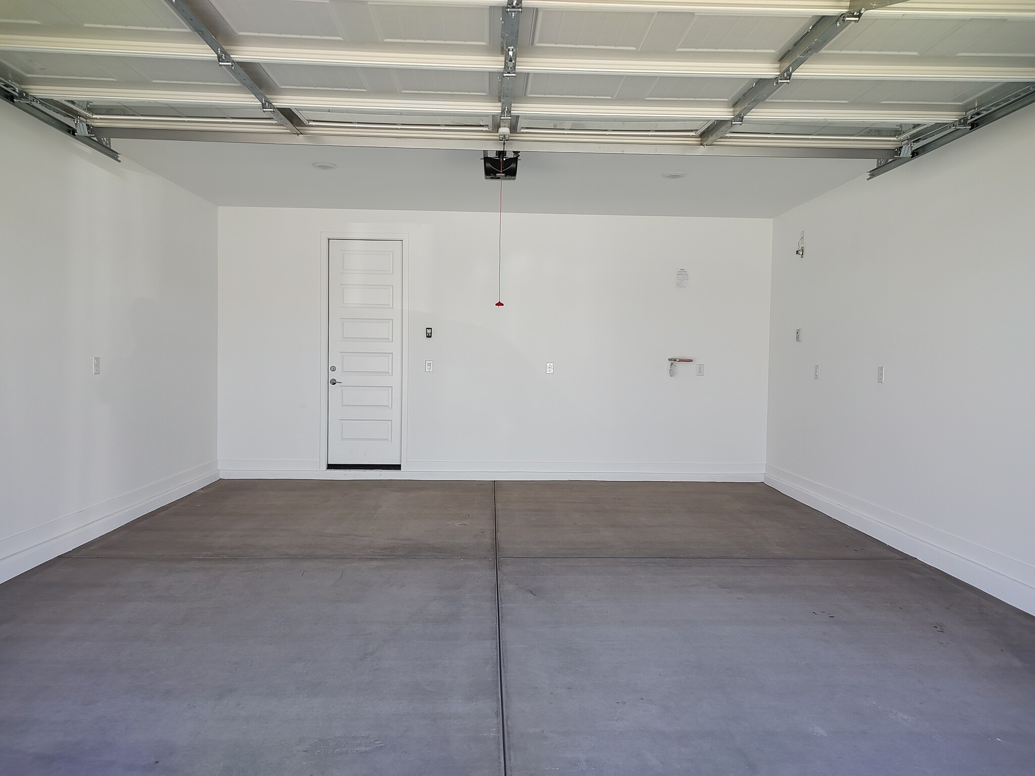 Building Photo - 6317 W Raymond St