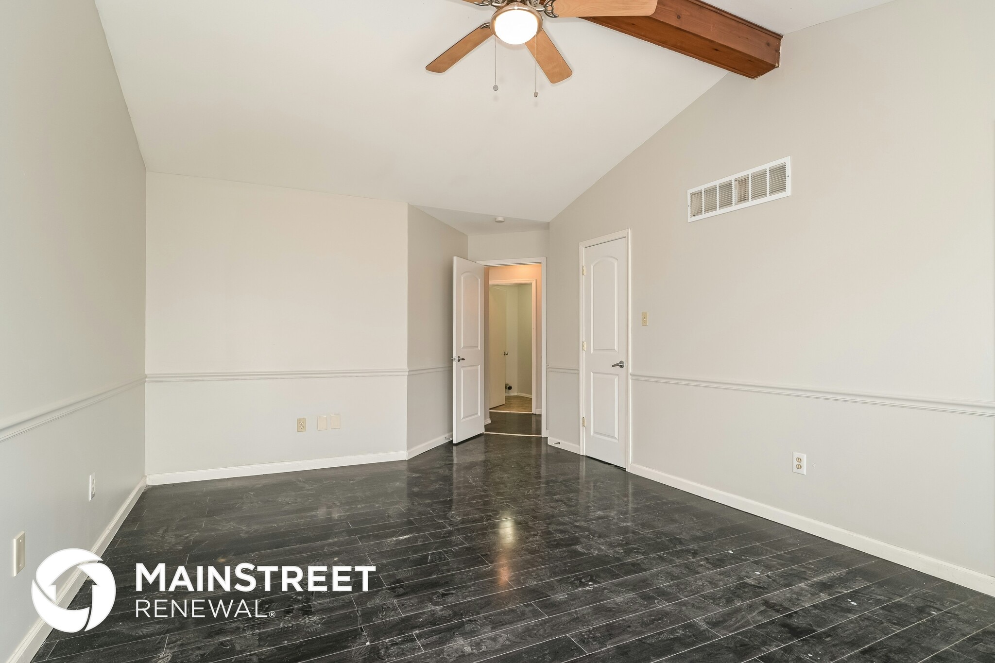 Building Photo - 4163 Fox Crossing Dr