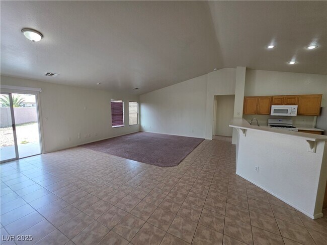 Building Photo - 1083 Sterling Peak St