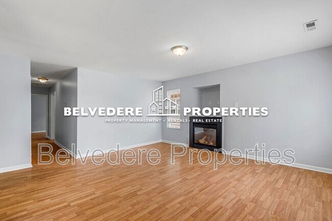 Building Photo - 405 N Dudley St