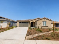 Building Photo - 821 Highlands Dr