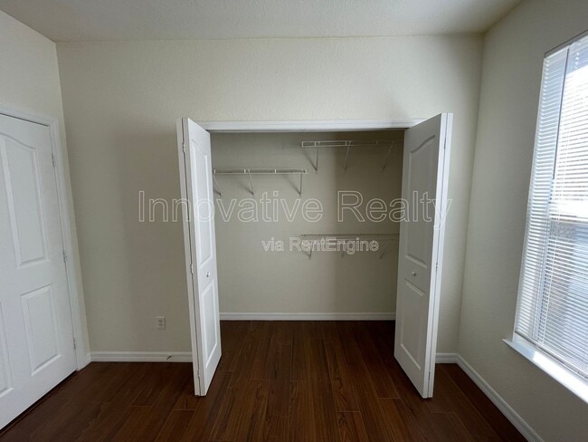 Building Photo - 2549 Maitland Crossing Way