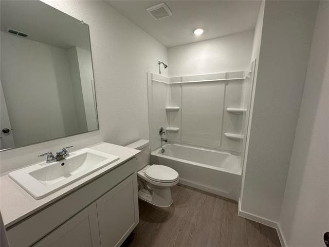 Building Photo - 744 Dressage Ln