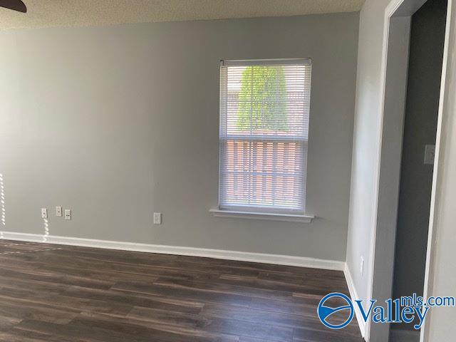 Building Photo - 222 Silverbreeze Ct