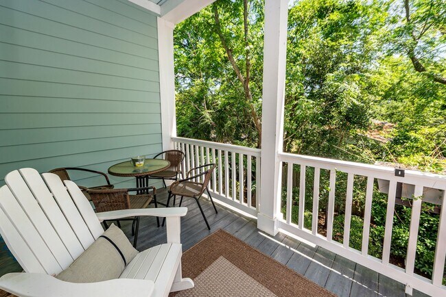 Building Photo - 3 Bedroom 3 Bath Single Family Home in Sab...