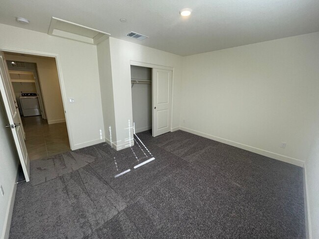 Building Photo - Brand New Lennar Home in Sparks!