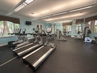 Building Photo - 10318 Fox Trail Rd S