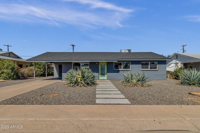 Primary Photo - 7408 E Beatrice St