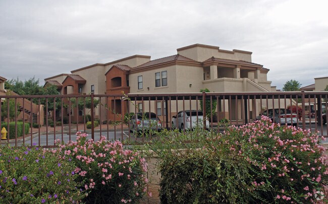 San Remo Apartments Glendale Az Apartment Finder San Remo Apartments