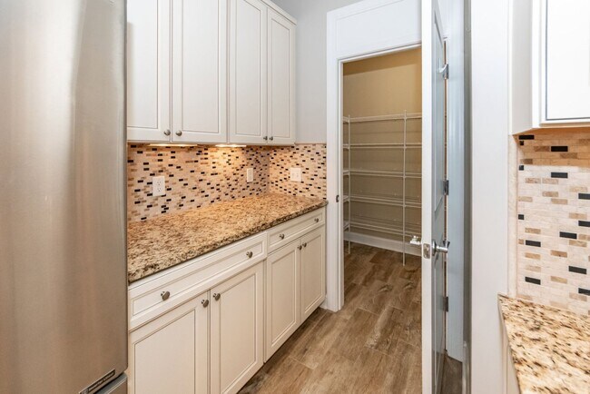 Building Photo - 2 Bedroom, 2 Bathroom Home in Cresswind 55+ - Summerville