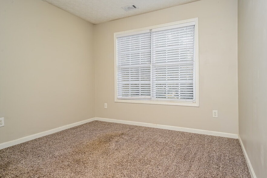 Building Photo - 125 Cheyenne Dr