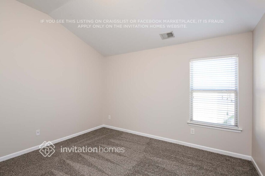 Building Photo - 1098 Virginia Oak Ln