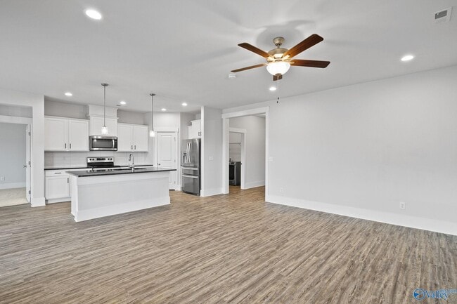 Building Photo - 6073 Thorntons Way Cir NW