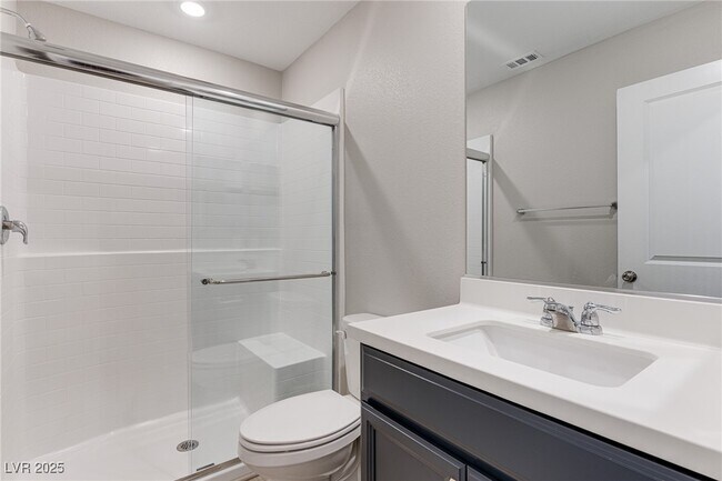 Building Photo - 9539 Wayfarer Seek Ct